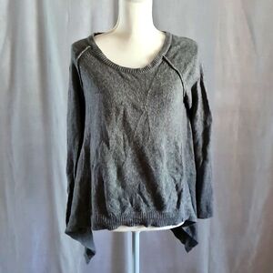 MOTH sz M long-sleeved grey/ white sweater blouse in good used condition, soft!!
